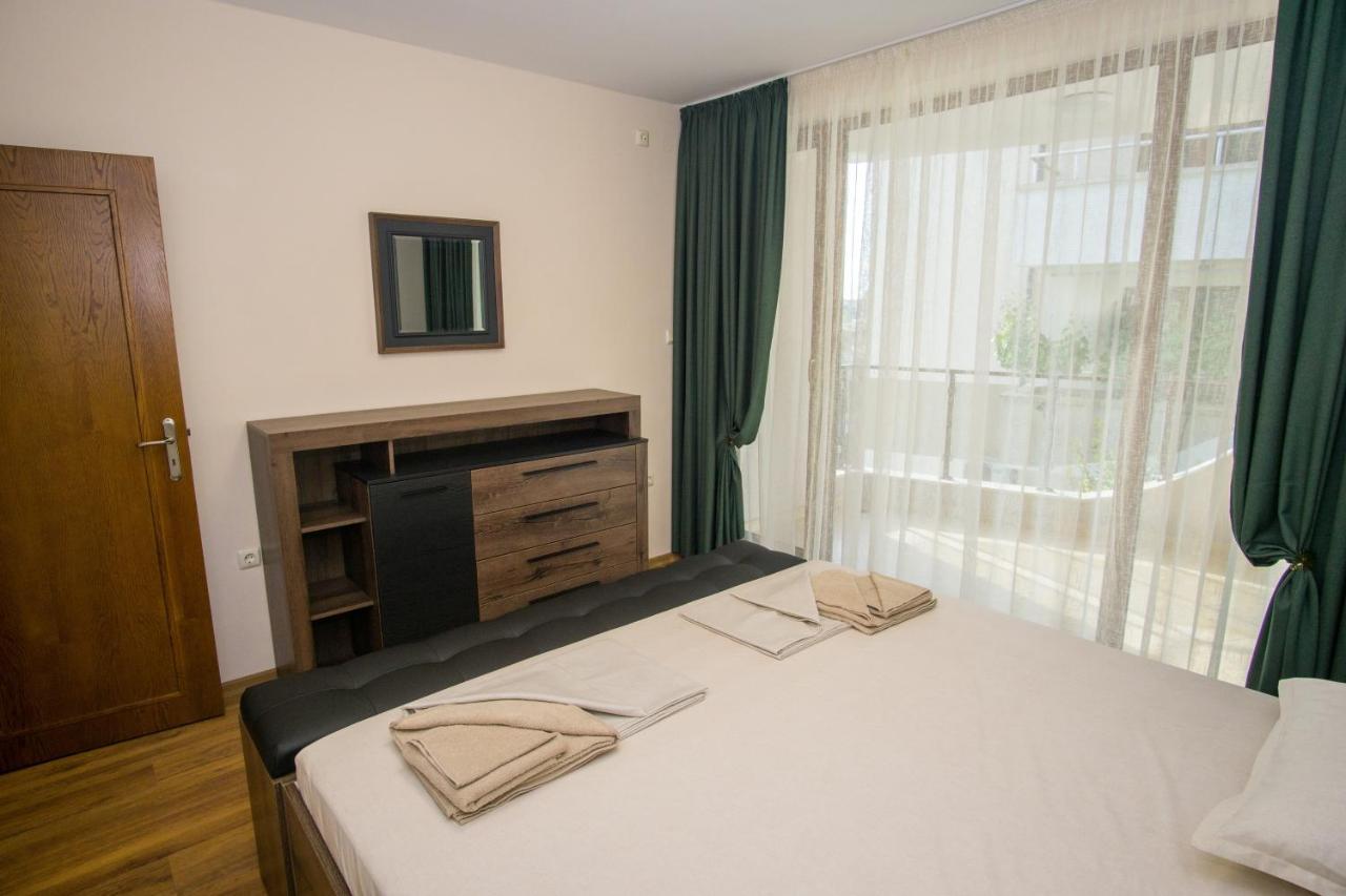 Guest Apartments Stela 사레보 외부 사진